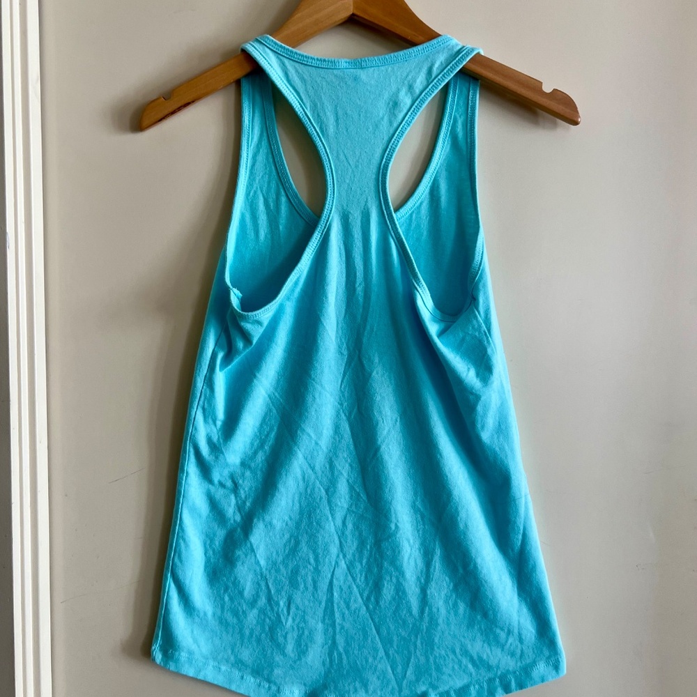 Muskoka Racerback Tanktop - Picture 3 of 3